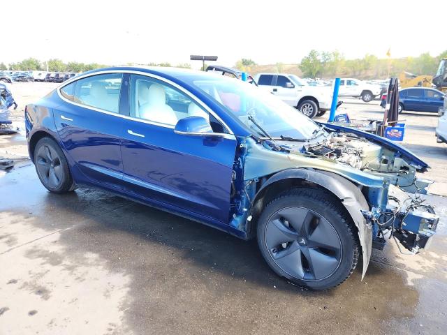5YJ3E1EB8KF477536 - 2019 TESLA MODEL 3 BLUE photo 4