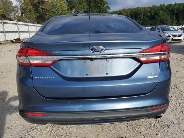 3FA6P0HD7JR222703 - 2018 FORD FUSION SE Blau Foto 6