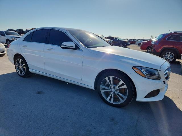 55SWF4KB3GU117869 - 2016 MERCEDES-BENZ C 300 4MATIC WHITE photo 4