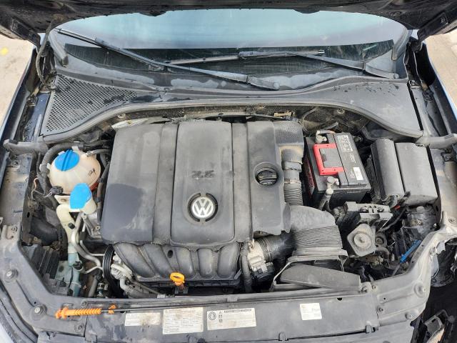 1VWBH7A32CC072370 - 2012 VOLKSWAGEN PASSAT SE BLACK photo 11