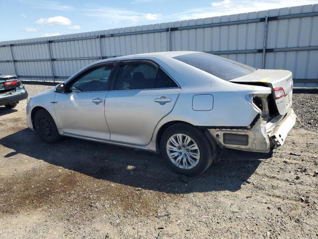 4T4BF1FK7CR253644 - 2012 TOYOTA CAMRY BASE ვერცხლისფერი ფოტო 2