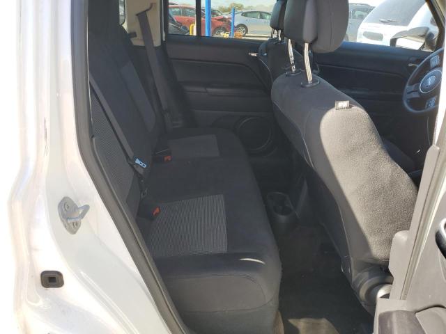 1C4NJPBA0GD693575 - 2015 JEEP PATRIOT SPORT Beyaz fotoğraf 11