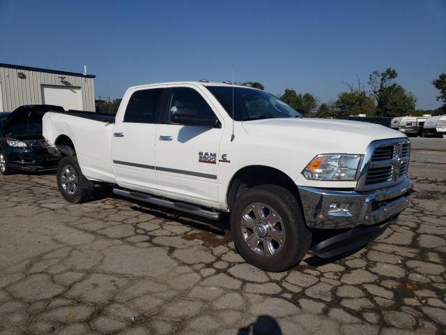 3C63R3HL4HG729975 - 2017 RAM 3500 SLT WHITE photo 4