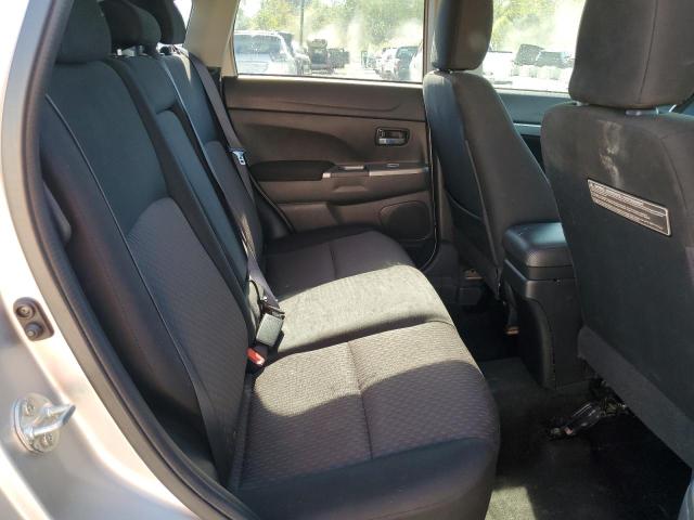 JA4AR3AUXKU027371 - 2019 MITSUBISHI OUTLANDER ES ვერცხლისფერი ფოტო 11