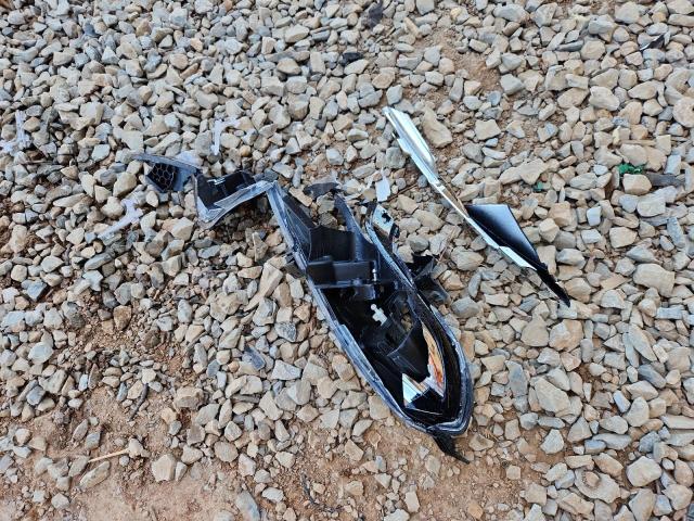 3N1CN7AP2JK443699 - 2018 NISSAN VERSA S Gümüş fotoğraf 12