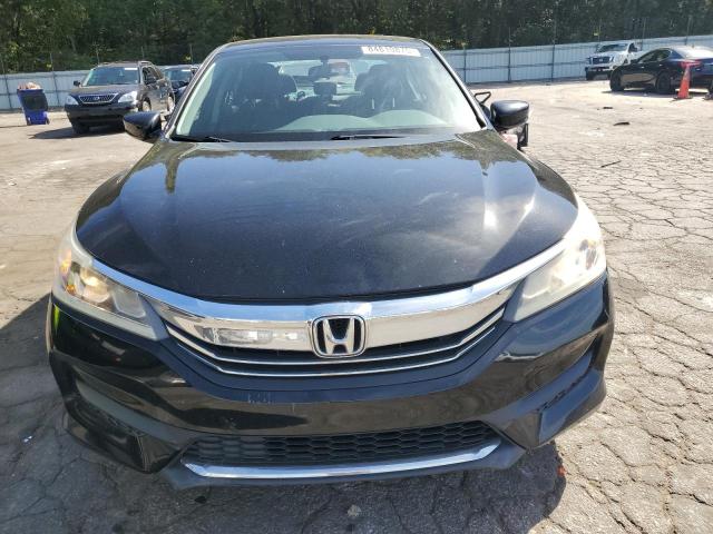 1HGCR2F32GA018618 - 2016 HONDA ACCORD LX Schwarz Foto 5