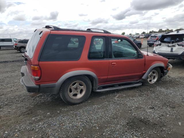 1FMYU24E9WUB90001 - 1998 FORD EXPLORER RED photo 3