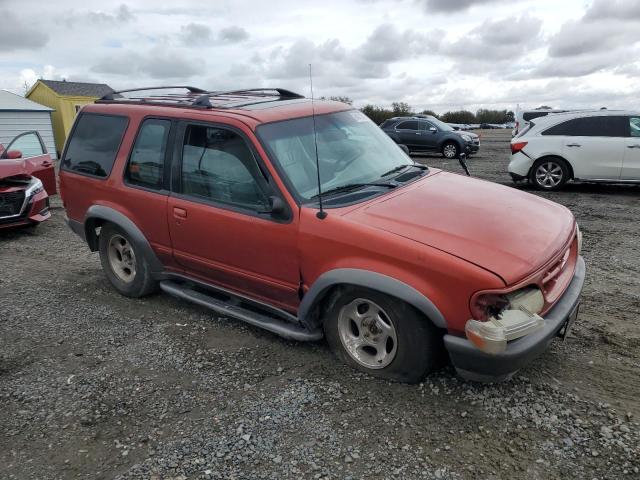 1FMYU24E9WUB90001 - 1998 FORD EXPLORER RED photo 4