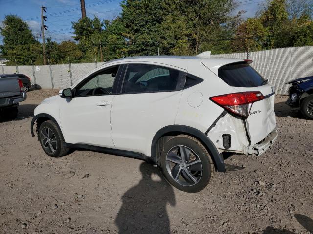 3CZRU6H53NM765555 - 2022 HONDA HR-V EX WHITE photo 2