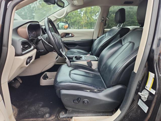 2C4RC1EG6HR634957 - 2017 CHRYSLER PACIFICA TOURING L PLUS BLACK photo 7