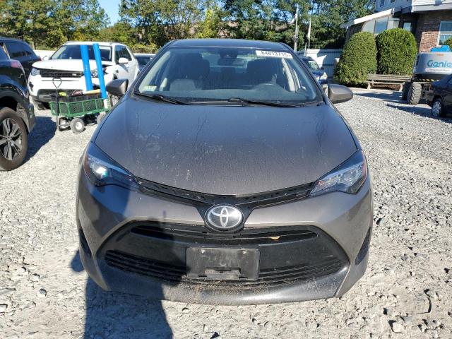 2T1BURHE5KC127188 - 2019 TOYOTA COROLLA L GRAY photo 5