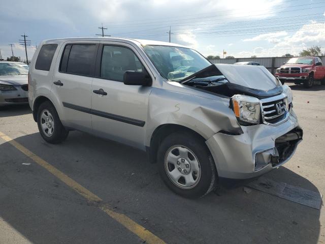 5FNYF4H28FB040075 - 2015 HONDA PILOT LX 灰色 照片 4