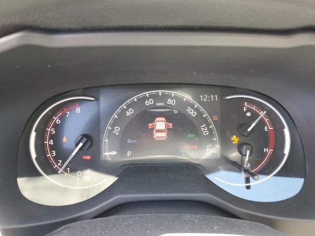 2T3P1RFV5RC395287 - 2024 TOYOTA RAV4 XLE Білий фото 9