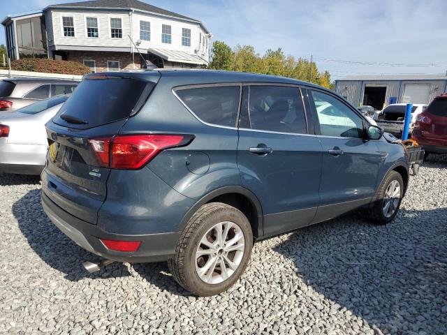 1FMCU9GD7KUC17244 - 2019 FORD ESCAPE SE Сұр фото 3