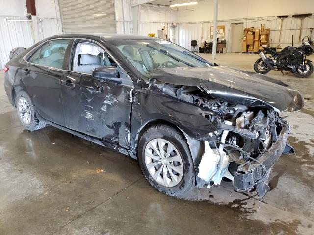4T4BF1FK8GR558639 - 2016 TOYOTA CAMRY LE BLACK photo 4