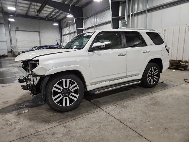 2015 TOYOTA 4RUNNER SR5/SR5 PREMIUM, 