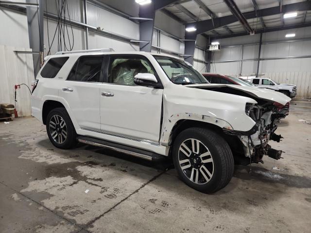 JTEBU5JR8F5234210 - 2015 TOYOTA 4RUNNER SR5/SR5 PREMIUM Weiß Foto 4