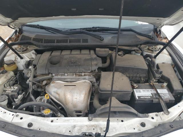 4T1BF3EK2BU752664 - 2011 TOYOTA CAMRY BASE WHITE photo 11