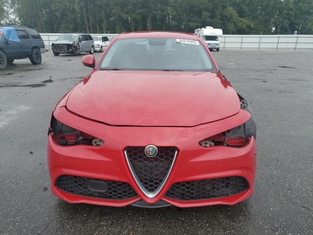 ZARFAEBN8J7566158 - 2018 ALFA ROMEO GIULIA 红色 照片 5
