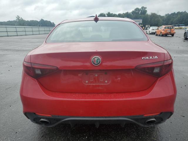 ZARFAEBN8J7566158 - 2018 ALFA ROMEO GIULIA 红色 照片 6