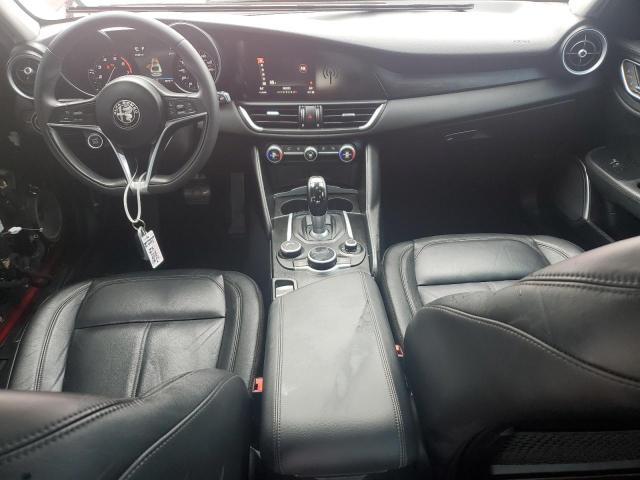 ZARFAEBN8J7566158 - 2018 ALFA ROMEO GIULIA 红色 照片 8