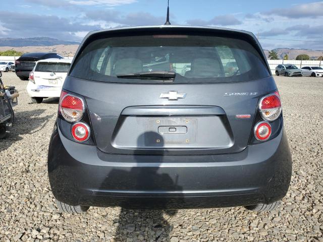 1G1JC6SB2D4127806 - 2013 CHEVROLET SONIC LT Մոխրագույն լուսանկար 6