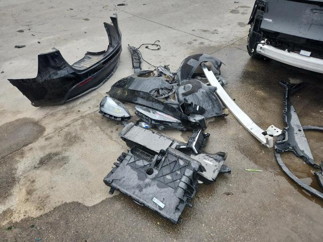 7SAYGDEE9SF305918 - 2025 TESLA MODEL Y Czarny zdjęcie 13