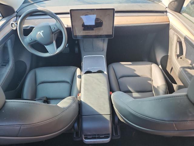 7SAYGDEE9SF305918 - 2025 TESLA MODEL Y Czarny zdjęcie 8