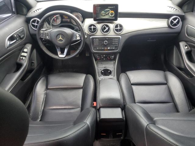 WDCTG4EB3GJ270834 - 2016 MERZ GLA 250 黑色 照片 8