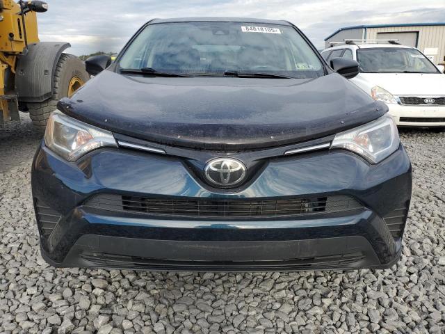 JTMBFREV7JJ733822 - 2018 TOYOTA RAV4 LE Mavi foto 5