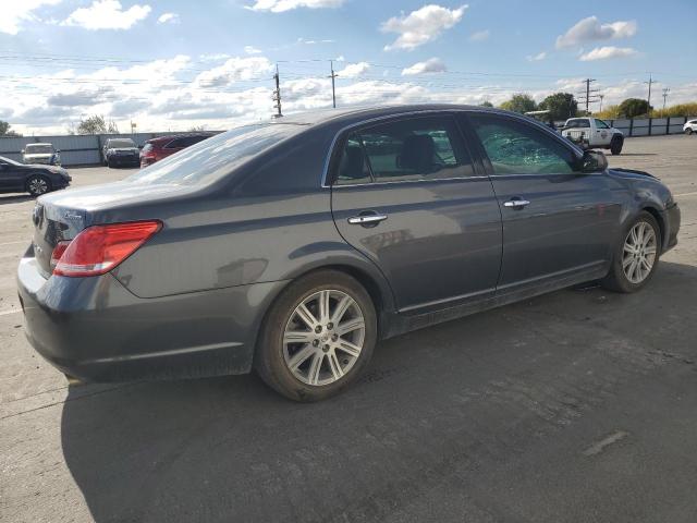 4T1BK3DB0AU367146 - 2010 TOYOTA AVALON XL GRAY photo 3