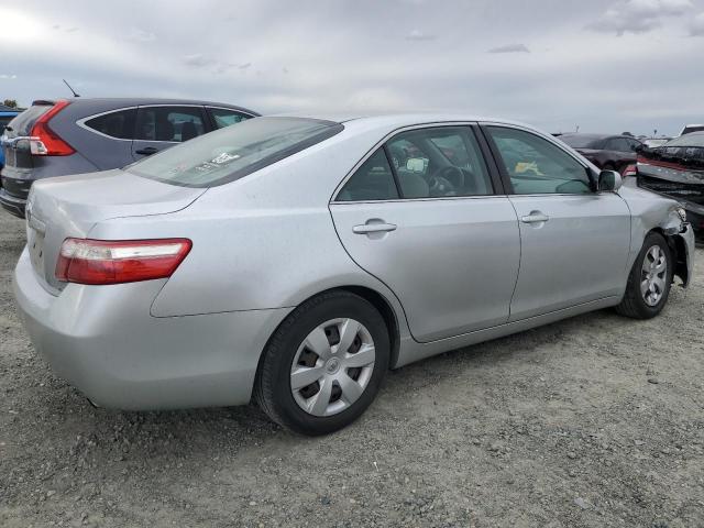 JTNBE46KX73043761 - 2007 TOYOTA CAMRY CE SILVER photo 3