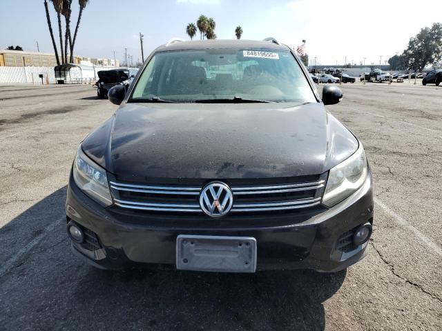 WVGAV3AX0DW561039 - 2013 VOLKSWAGEN TIGUAN S Schwarz Foto 5
