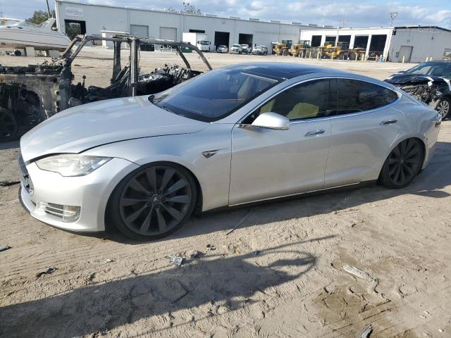 5YJSA1DP7DFP17795 - 2013 TESLA MODEL S SILVER photo 1