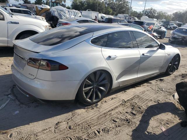 5YJSA1DP7DFP17795 - 2013 TESLA MODEL S SILVER photo 3