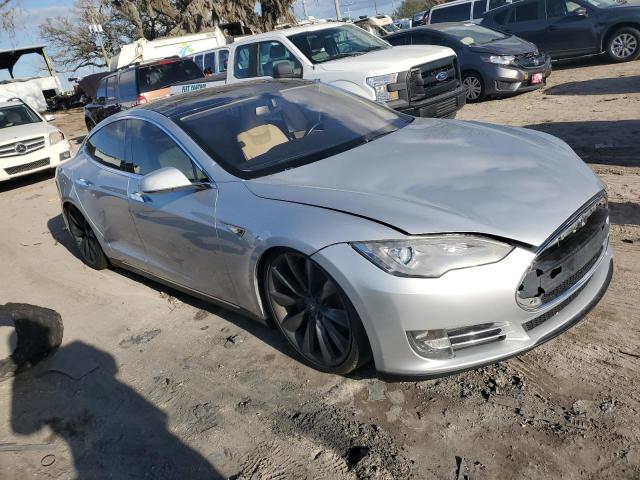 5YJSA1DP7DFP17795 - 2013 TESLA MODEL S SILVER photo 4