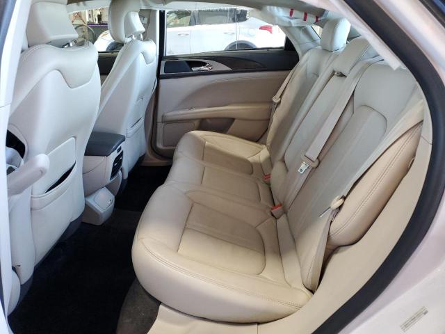 3LN6L5F90HR662625 - 2017 LINCOLN MKZ RESERVE თეთრი ფოტო 11