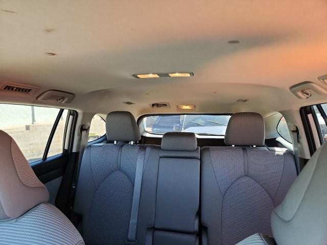 5TDBZRBH7MS550675 - 2021 TOYOTA HIGHLANDER L 银色 照片 10