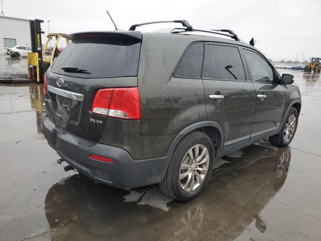 5XYKUDA22BG164481 - 2011 KIA SORENTO EX GREEN photo 3