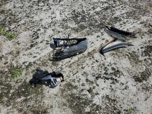 5TDKZRFHXJS541927 - 2018 TOYOTA HIGHLANDER SE Серебристый фото 13