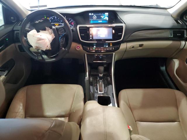 1HGCR3F95HA022982 - 2017 HONDA ACCORD TOURING WHITE photo 8