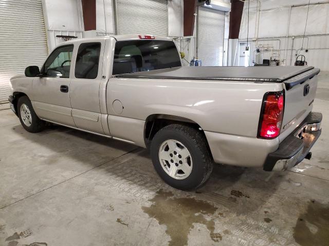 1GCEC19T85Z352214 - 2005 CHEVROLET SILVERADO C1500 Srebrny zdjęcie 2