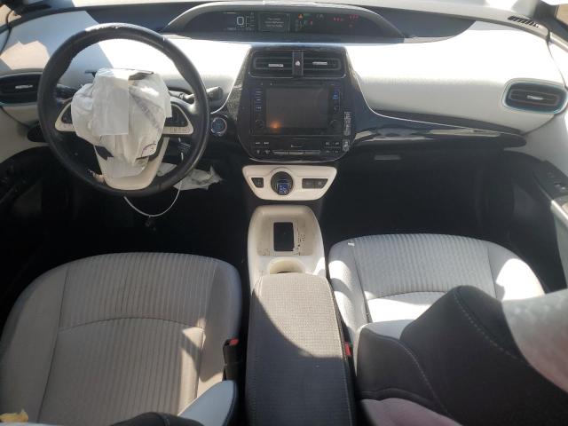 JTDKARFU8H3033536 - 2017 TOYOTA PRIUS SILVER photo 8