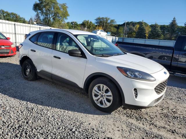 1FMCU9F6XMUA82749 - 2021 FORD ESCAPE S Белый фото 4