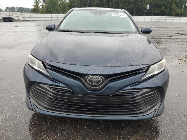 4T1B11HK8KU765496 - 2019 TOYOTA CAMRY L BLUE photo 5