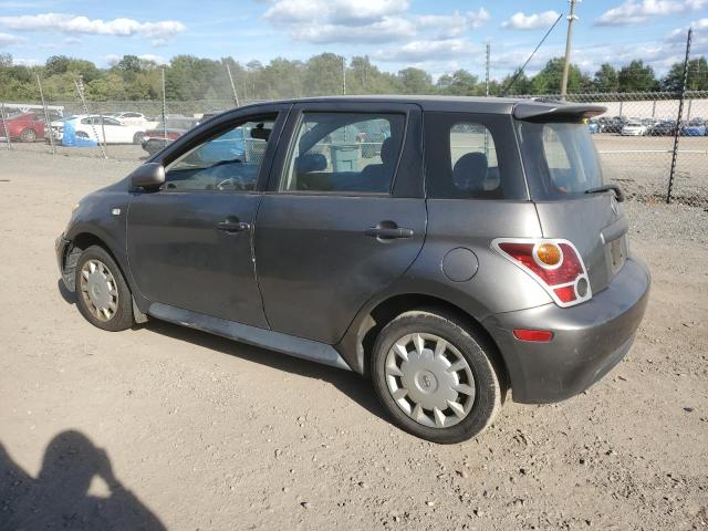 JTKKT624050107200 - 2005 TOYOTA SCION XA GRAY photo 2