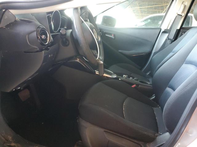 3MYDLBZV0GY129991 - 2016 TOYOTA SCION IA Gümüş foto 7