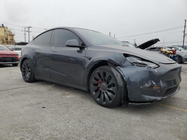 7SAYGDEF8RF024552 - 2024 TESLA MODEL Y Gris photo 4