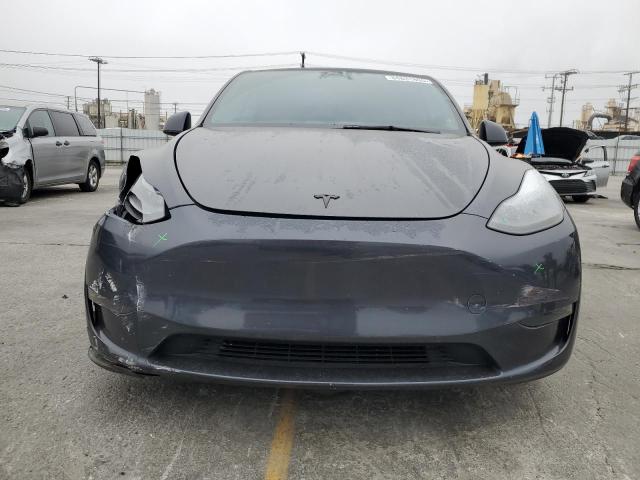 7SAYGDEF8RF024552 - 2024 TESLA MODEL Y Gris photo 5
