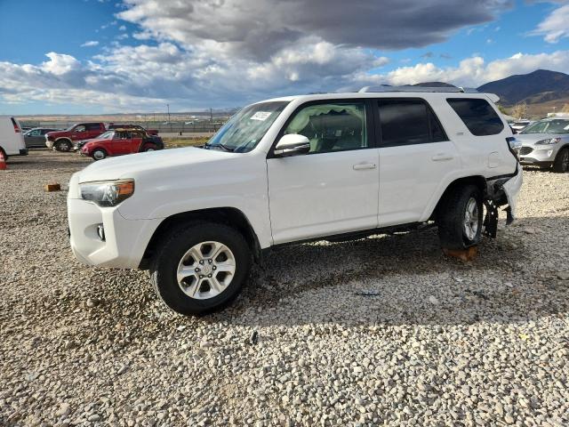 2015 TOYOTA 4RUNNER SR5/SR5 PREMIUM, 